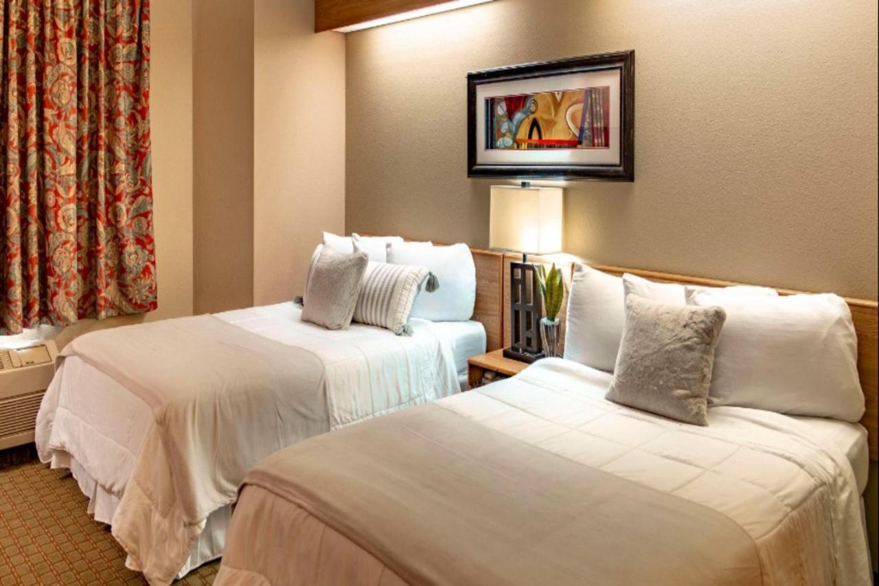 Oyo Hotel Lincoln Airport Ne, Hwy 80 ภายนอก รูปภาพ